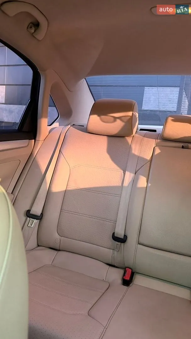 2012 Volkswagen Passat - мініатюра 24