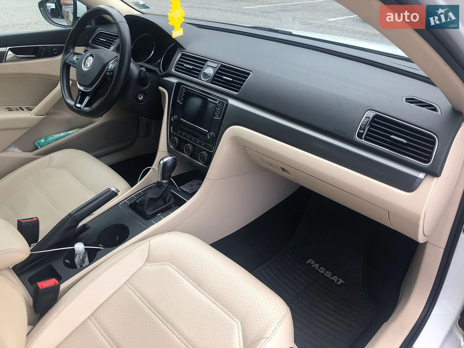 2016 Volkswagen Passat - мініатюра 22