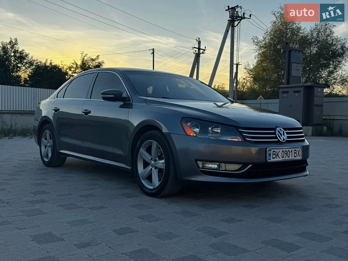 2013 Volkswagen Passat - мініатюра 2