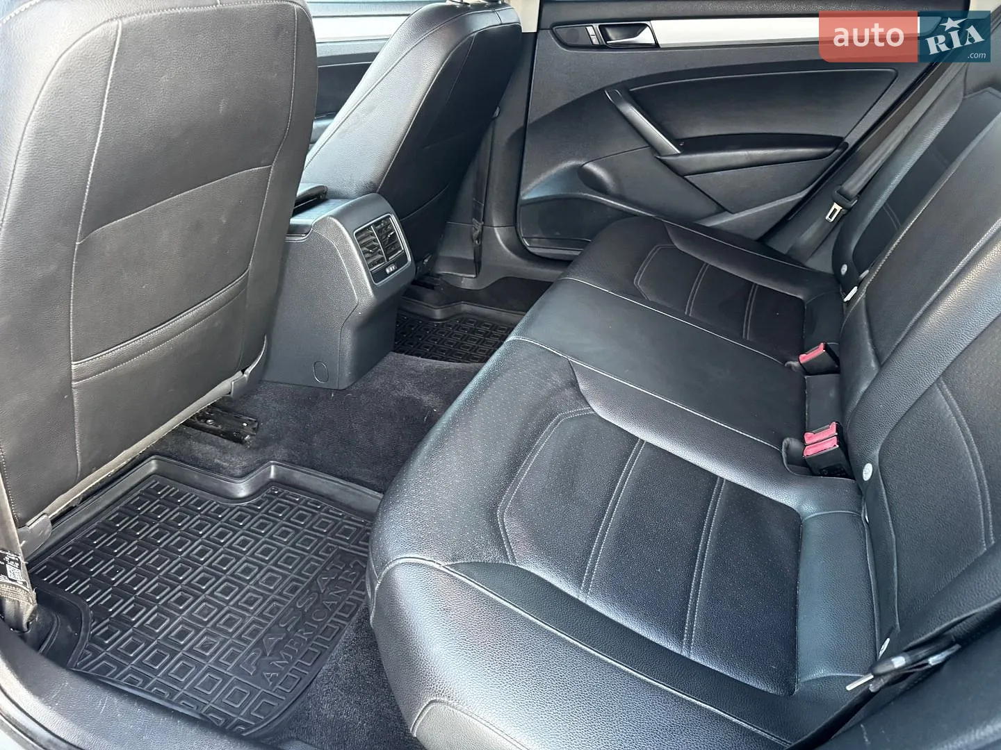 2013 Volkswagen Passat - мініатюра 33