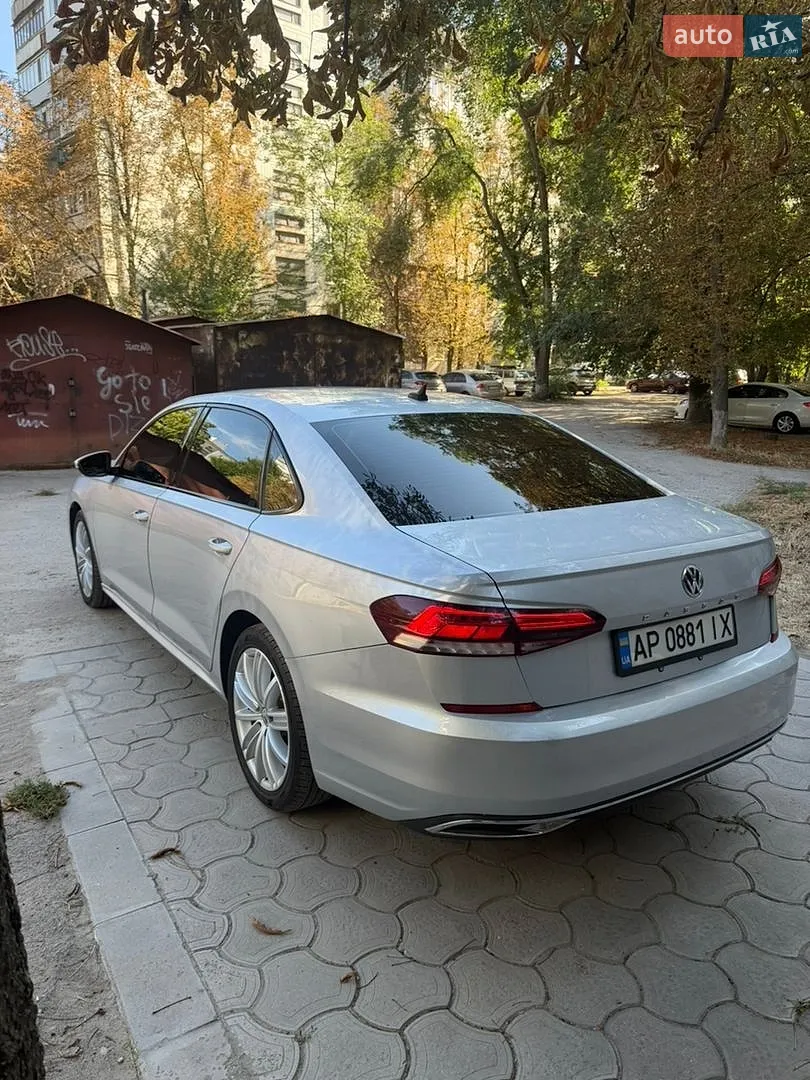 2019 Volkswagen Passat - мініатюра 5