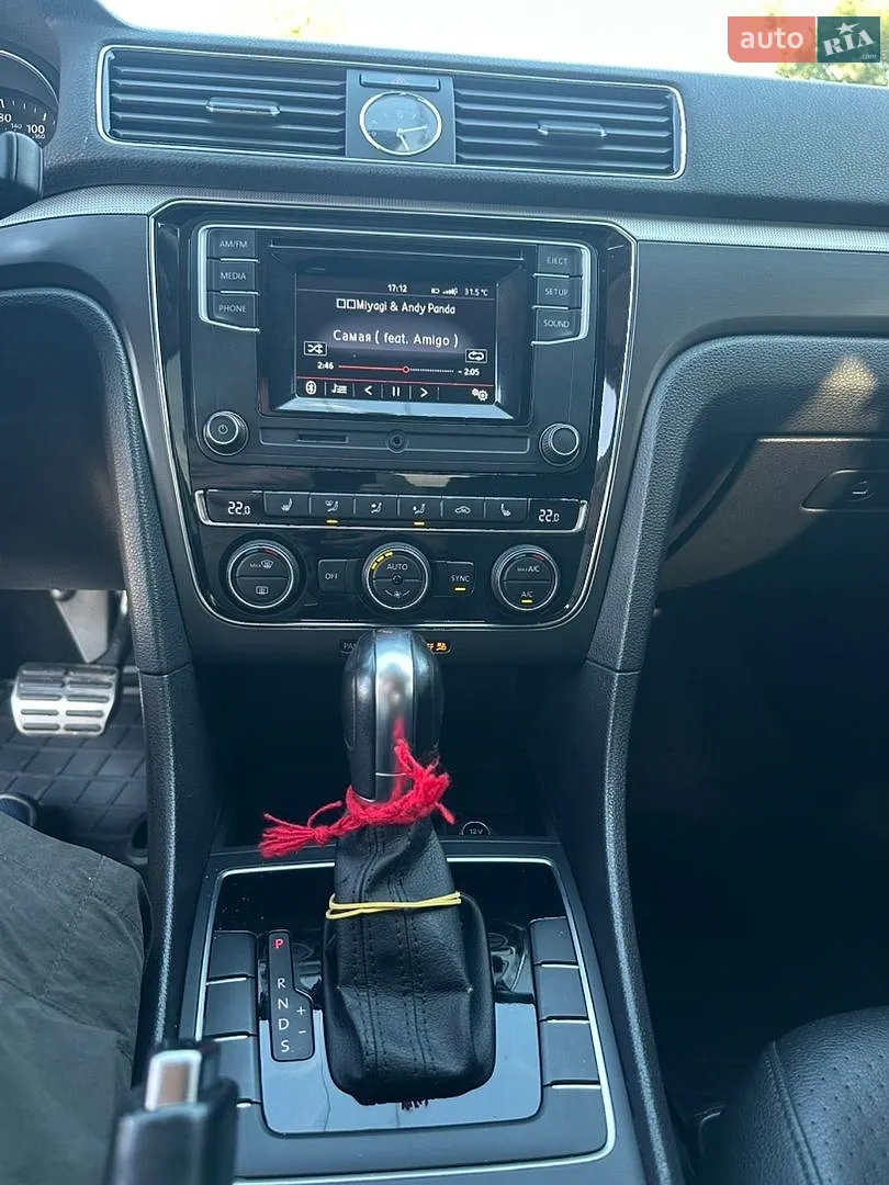 2016 Volkswagen Passat - мініатюра 14