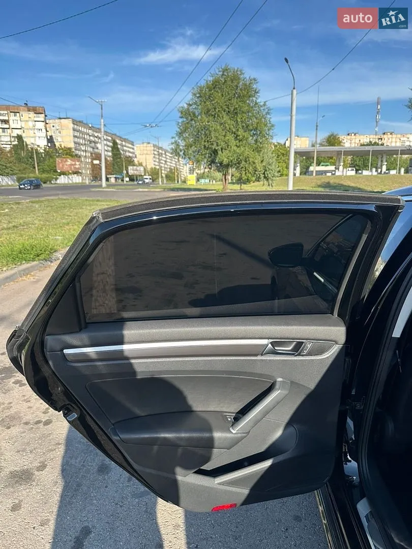 2016 Volkswagen Passat - мініатюра 16