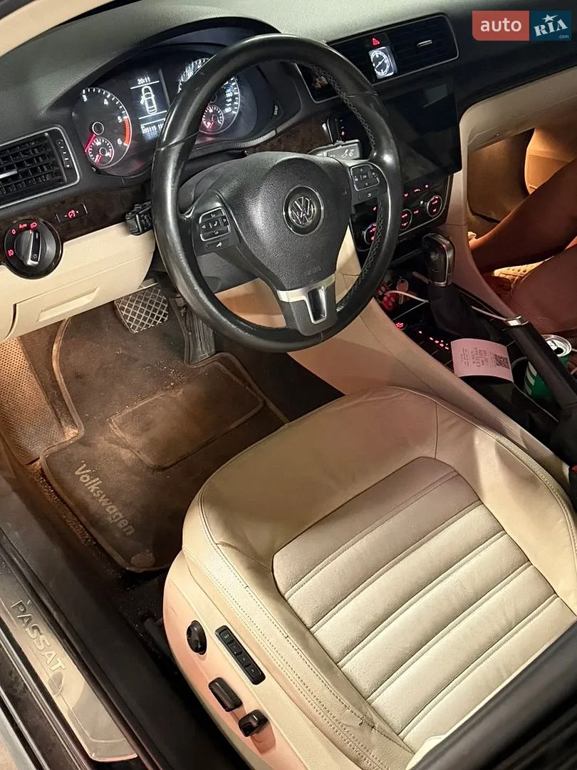 2013 Volkswagen Passat - мініатюра 9