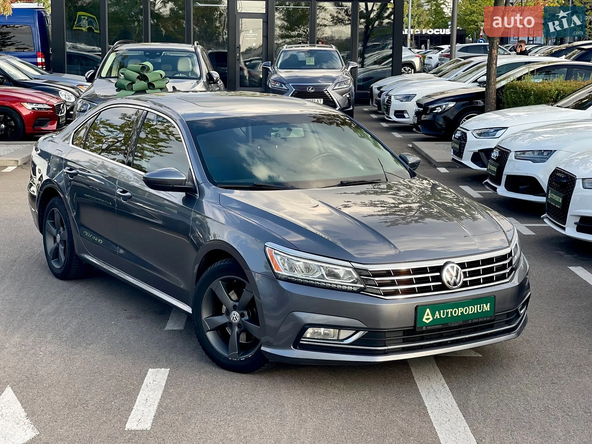 2018 Volkswagen Passat - фото 1