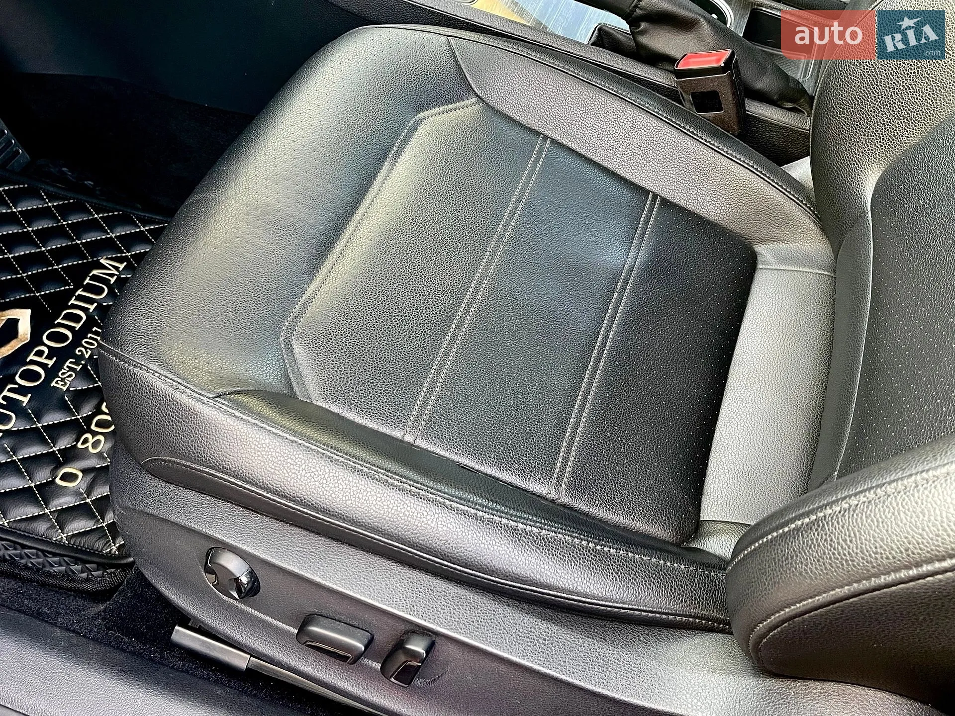 2018 Volkswagen Passat - мініатюра 21