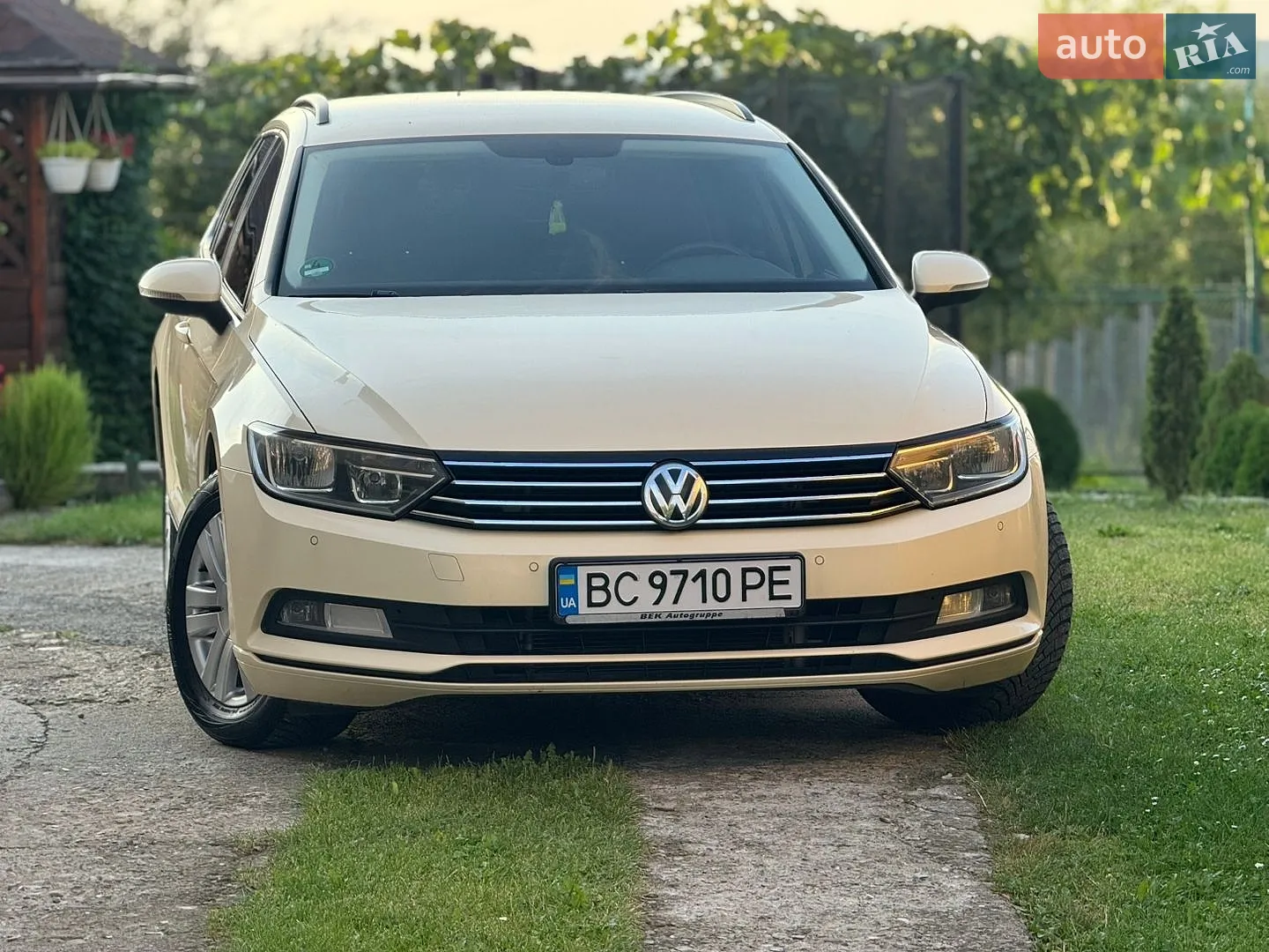 2016 Volkswagen Passat - мініатюра 3