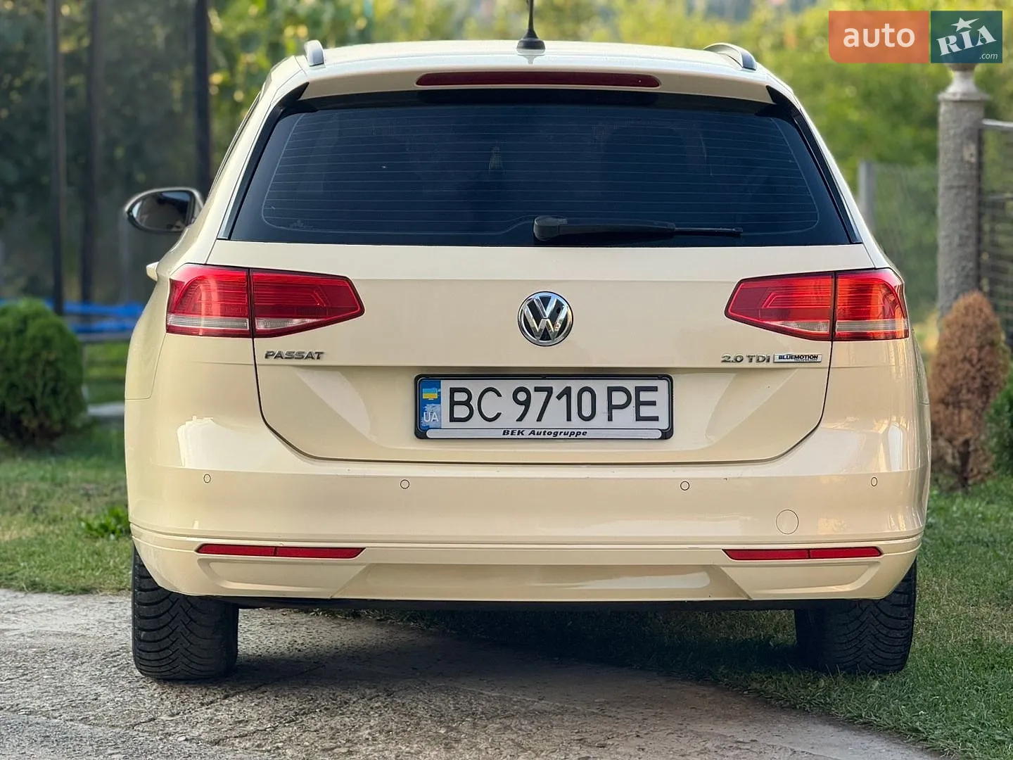 2016 Volkswagen Passat - мініатюра 18