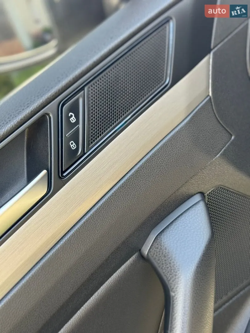 2016 Volkswagen Passat - мініатюра 25