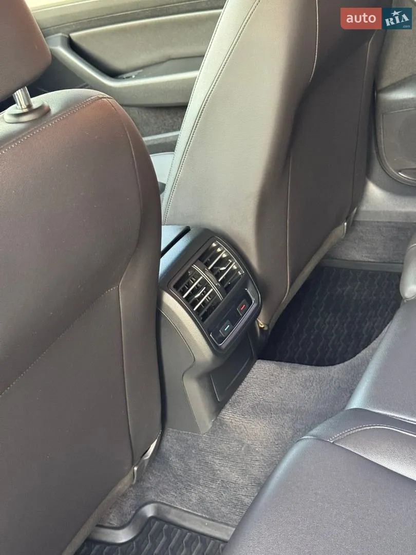 2016 Volkswagen Passat - мініатюра 37