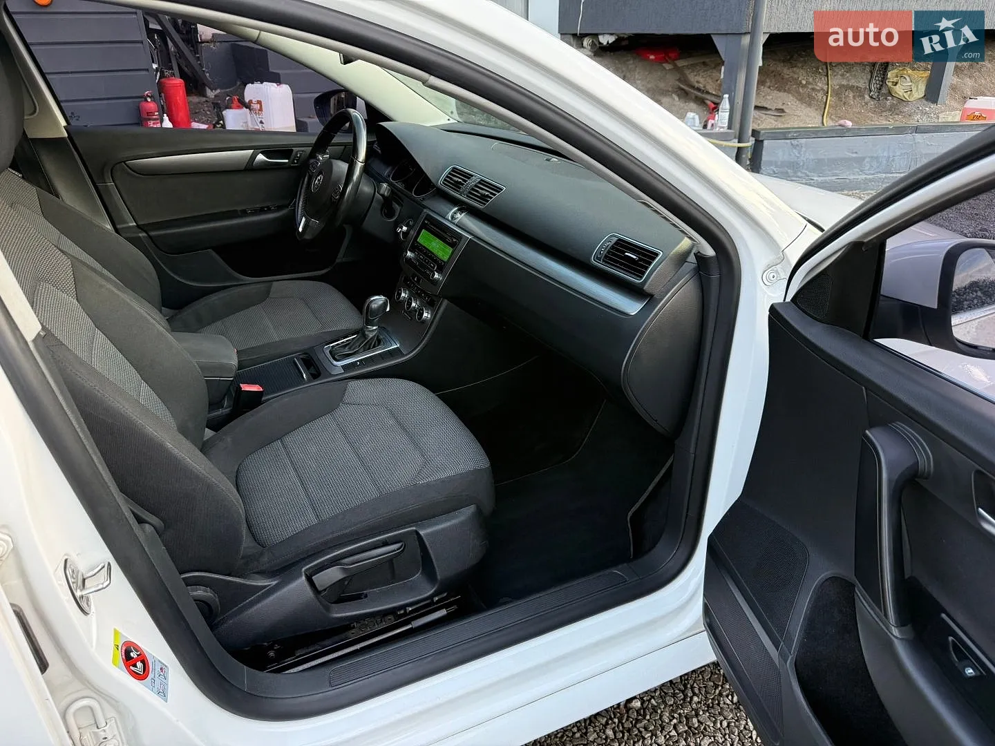 2013 Volkswagen Passat - мініатюра 15