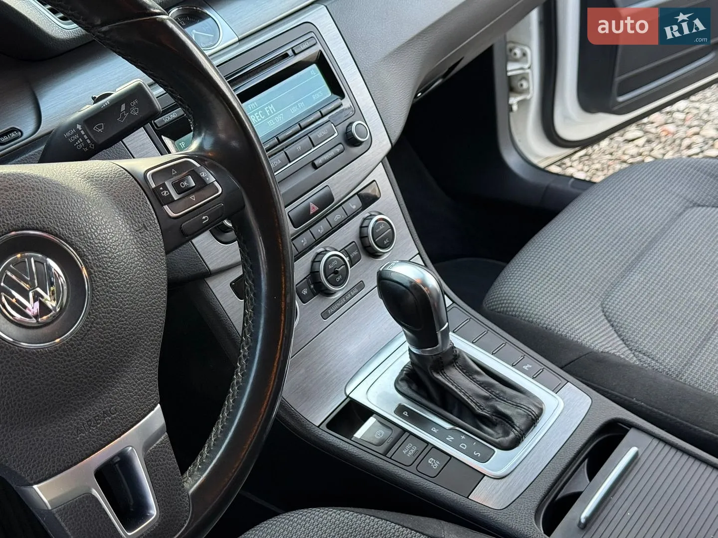 2013 Volkswagen Passat - мініатюра 21