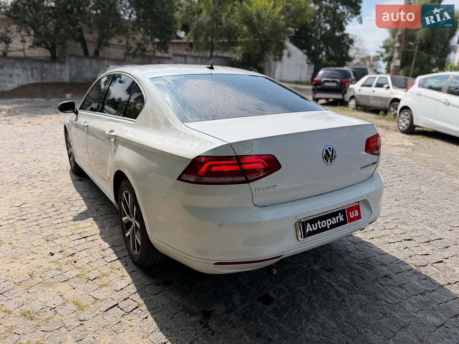 2016 Volkswagen Passat - мініатюра 9