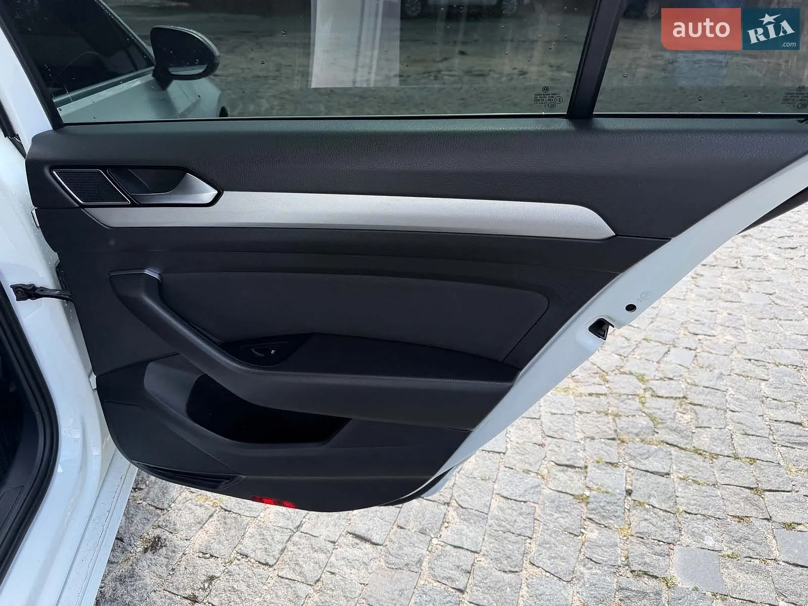 2016 Volkswagen Passat - мініатюра 23