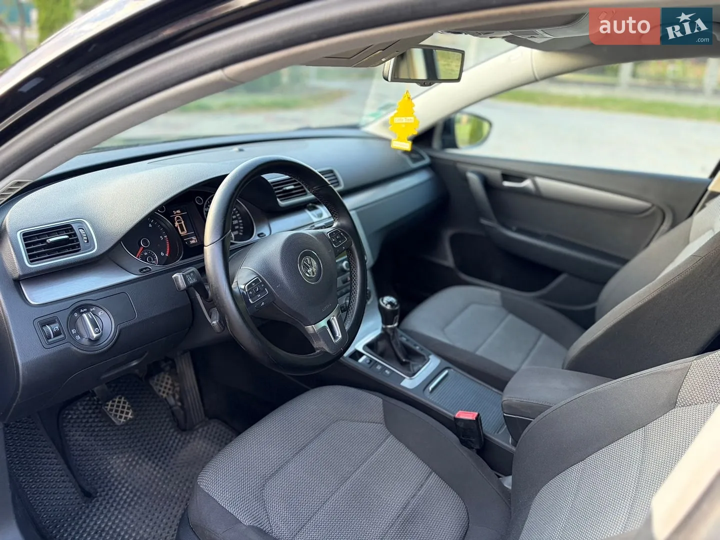 2014 Volkswagen Passat - мініатюра 13