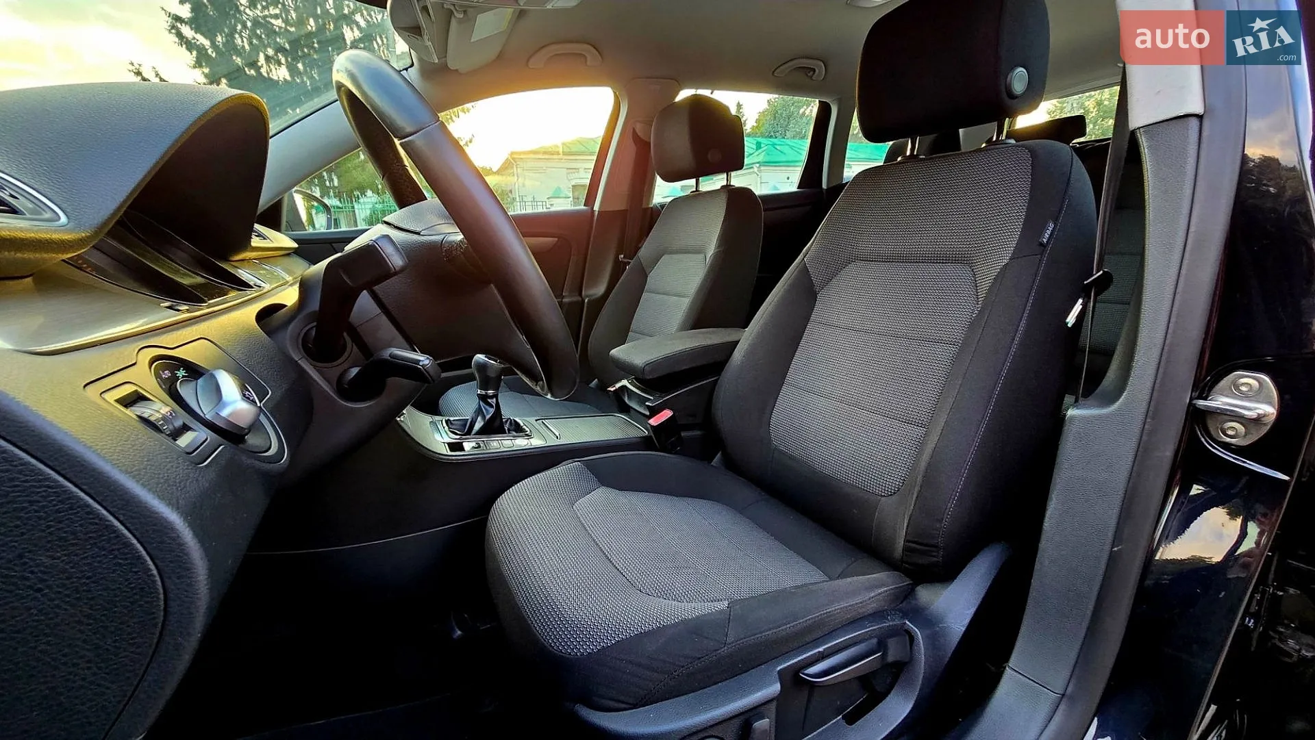 2013 Volkswagen Passat - мініатюра 38