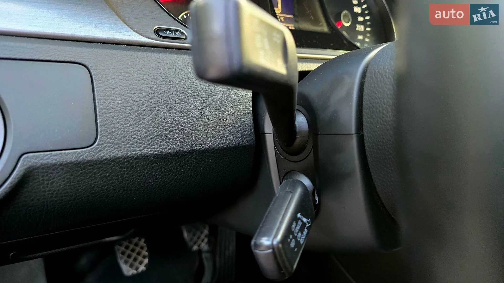 2013 Volkswagen Passat - мініатюра 40