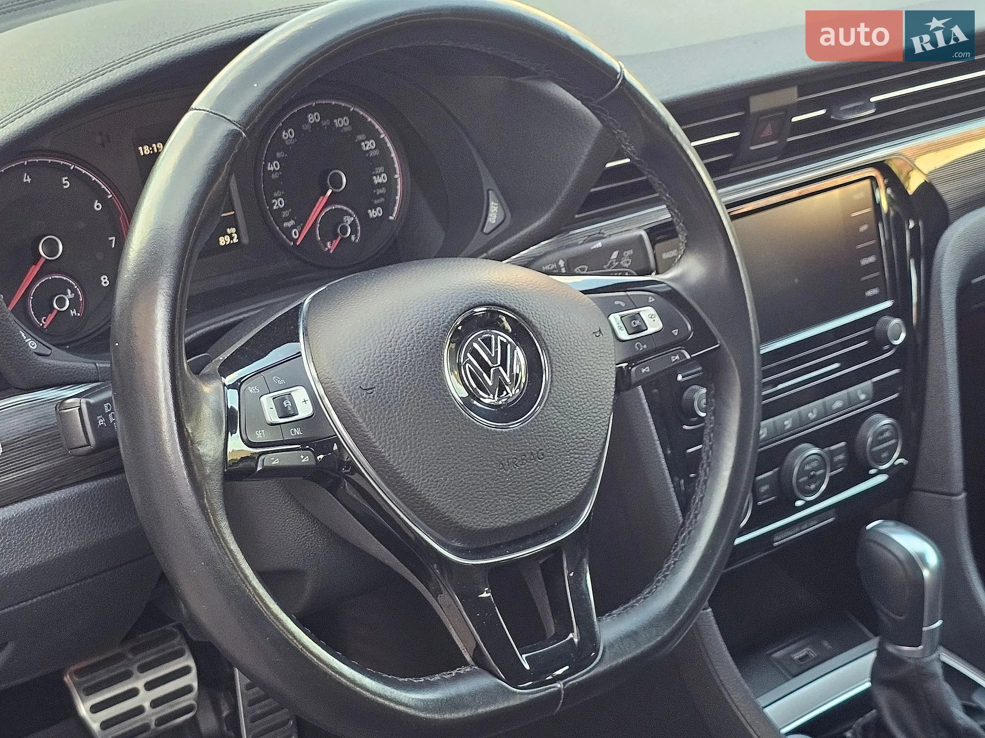 2019 Volkswagen Passat - мініатюра 18