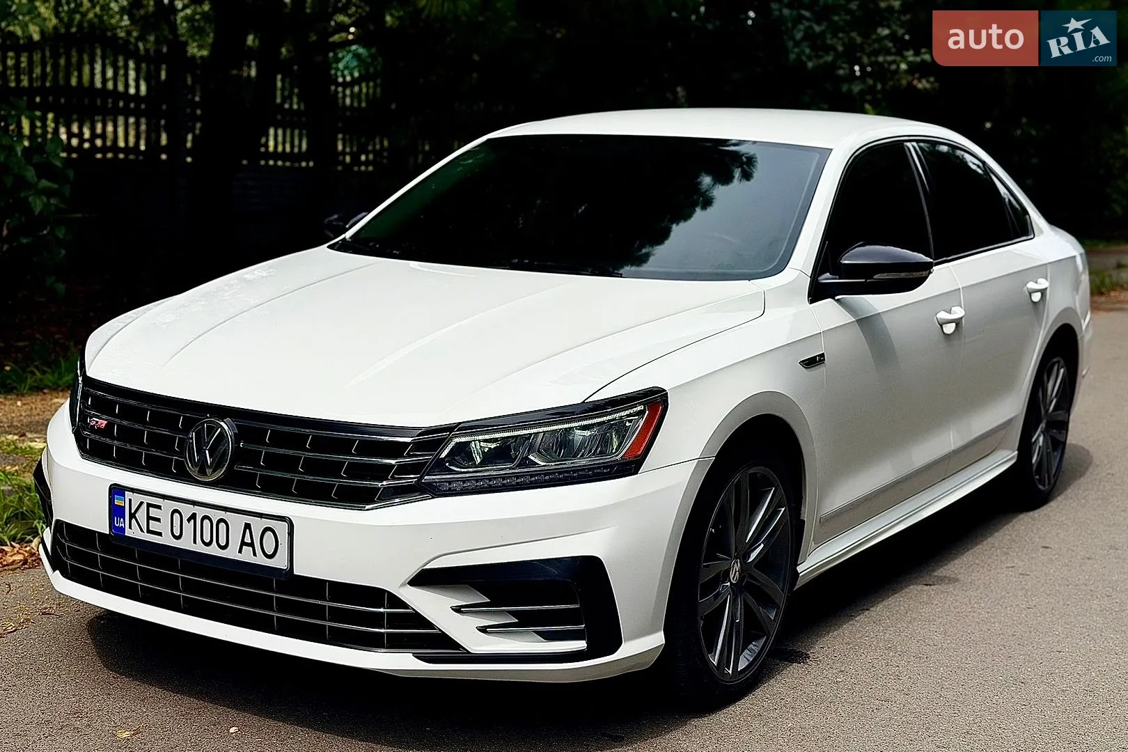 2016 Volkswagen Passat - фото 1