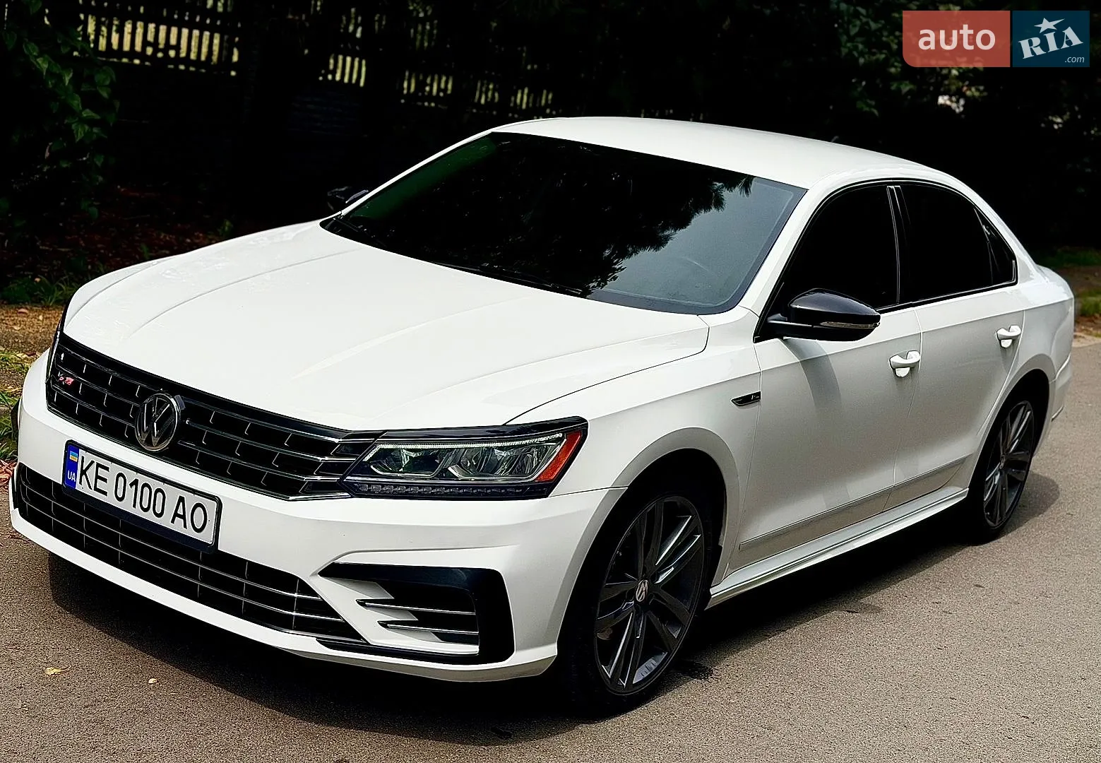 2016 Volkswagen Passat - мініатюра 2