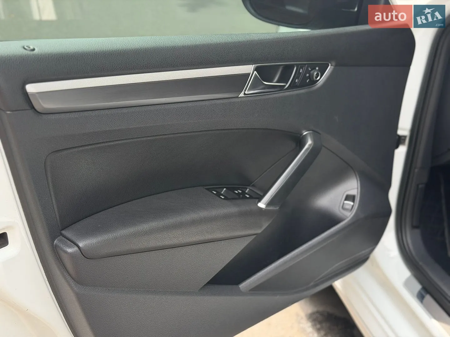 2016 Volkswagen Passat - мініатюра 11