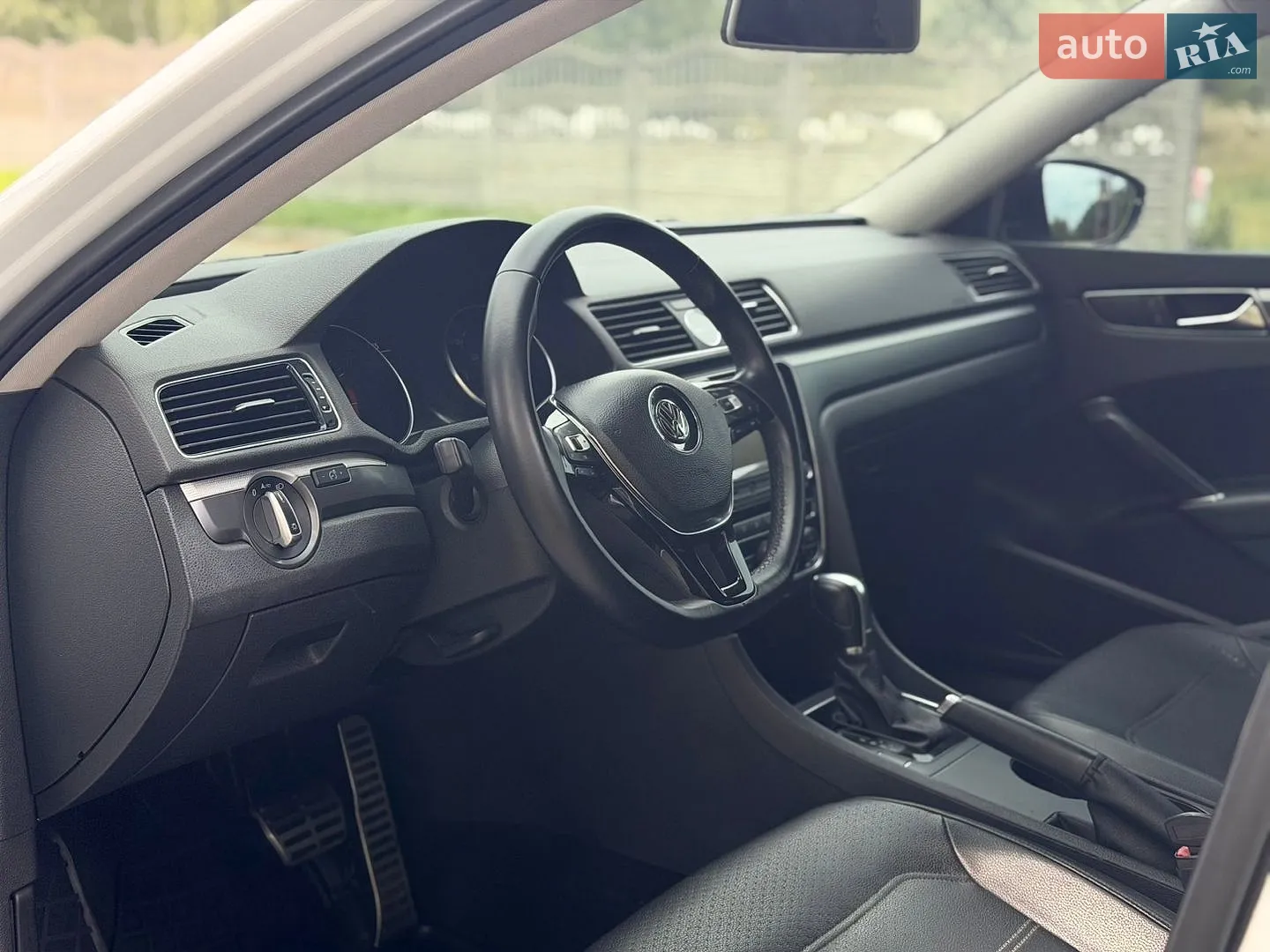 2016 Volkswagen Passat - мініатюра 13