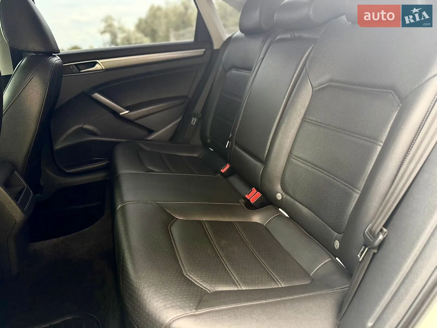 2016 Volkswagen Passat - мініатюра 23