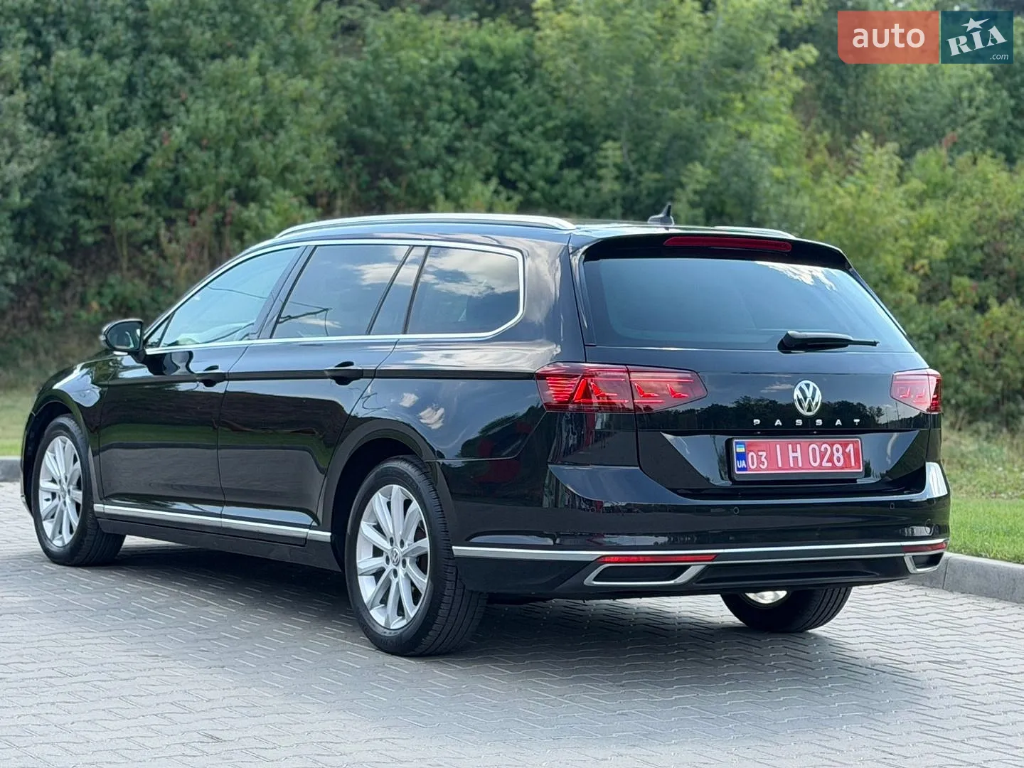 2019 Volkswagen Passat - мініатюра 12
