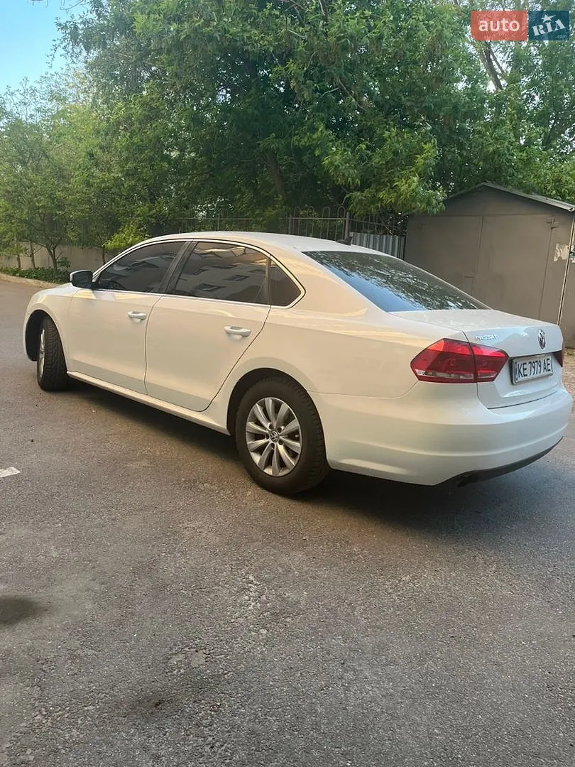 2013 Volkswagen Passat - мініатюра 4