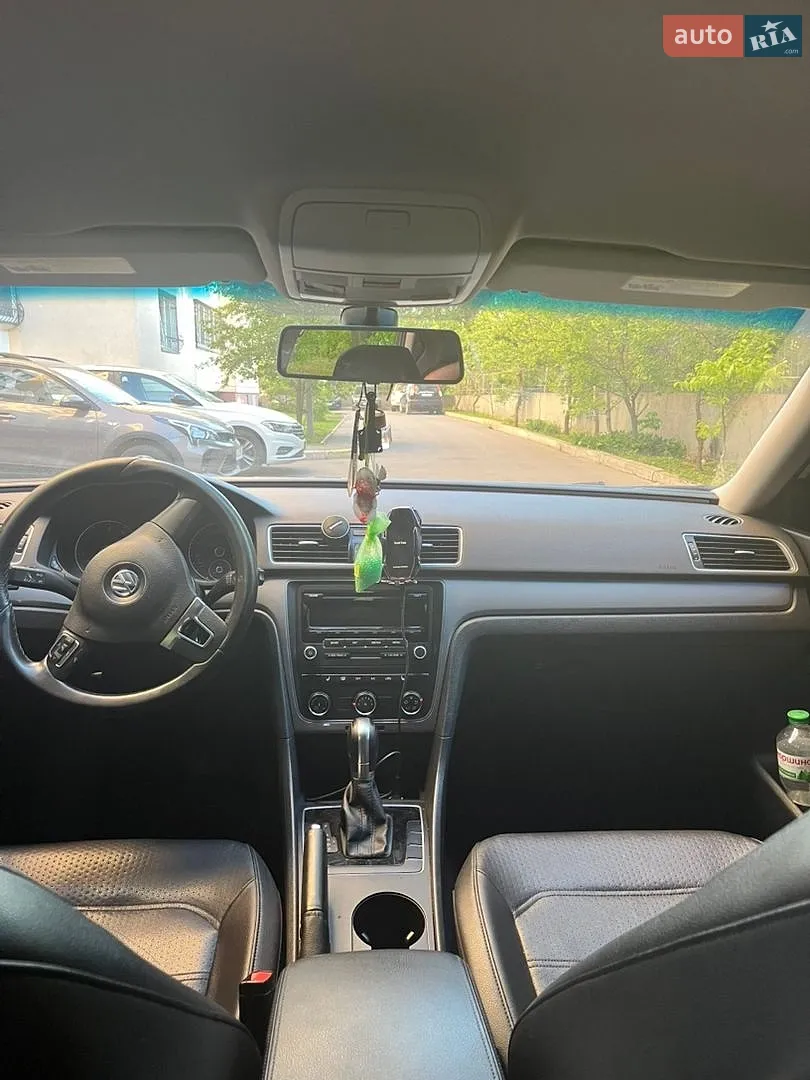 2013 Volkswagen Passat - мініатюра 13
