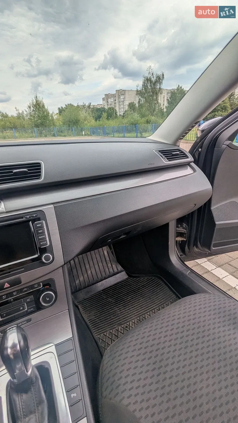 2011 Volkswagen Passat - мініатюра 34