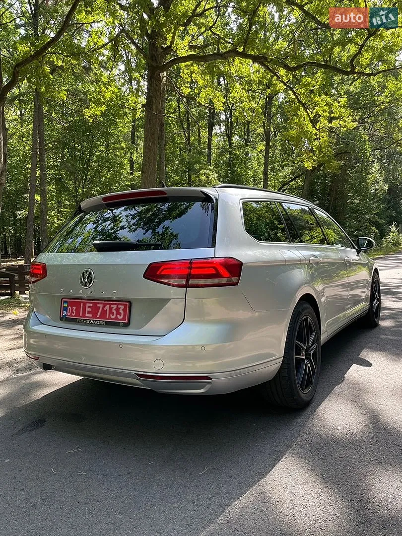 2017 Volkswagen Passat - мініатюра 6