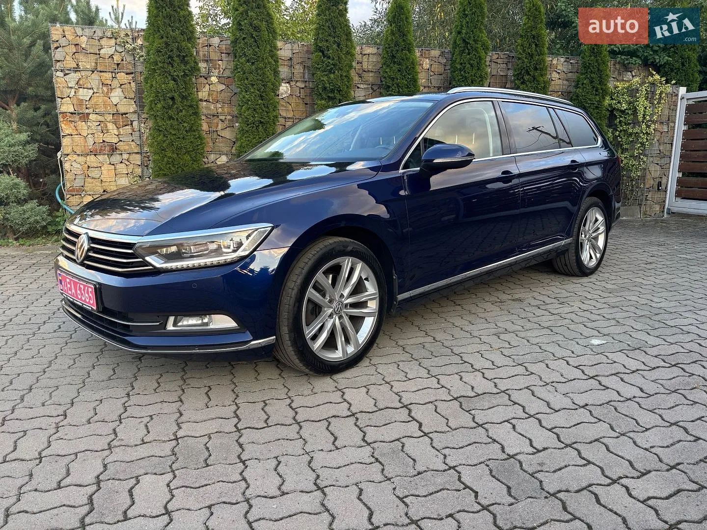 2019 Volkswagen Passat - фото 1