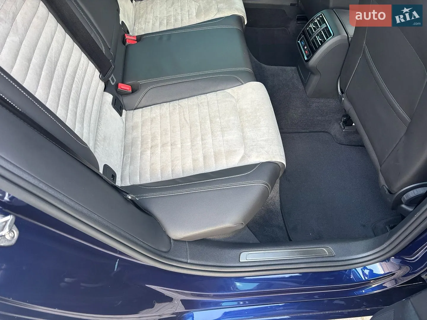 2019 Volkswagen Passat - мініатюра 18