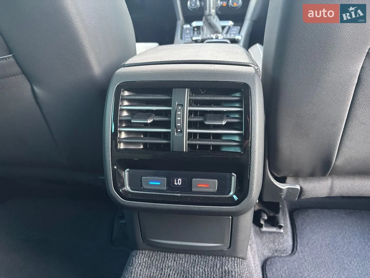 2019 Volkswagen Passat - мініатюра 20