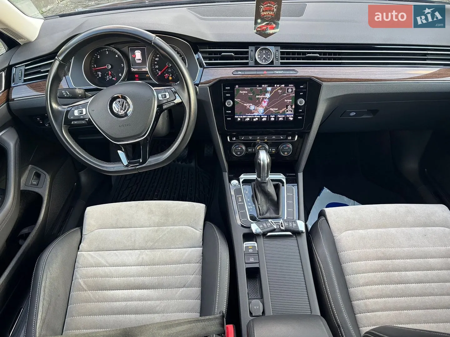 2019 Volkswagen Passat - мініатюра 35