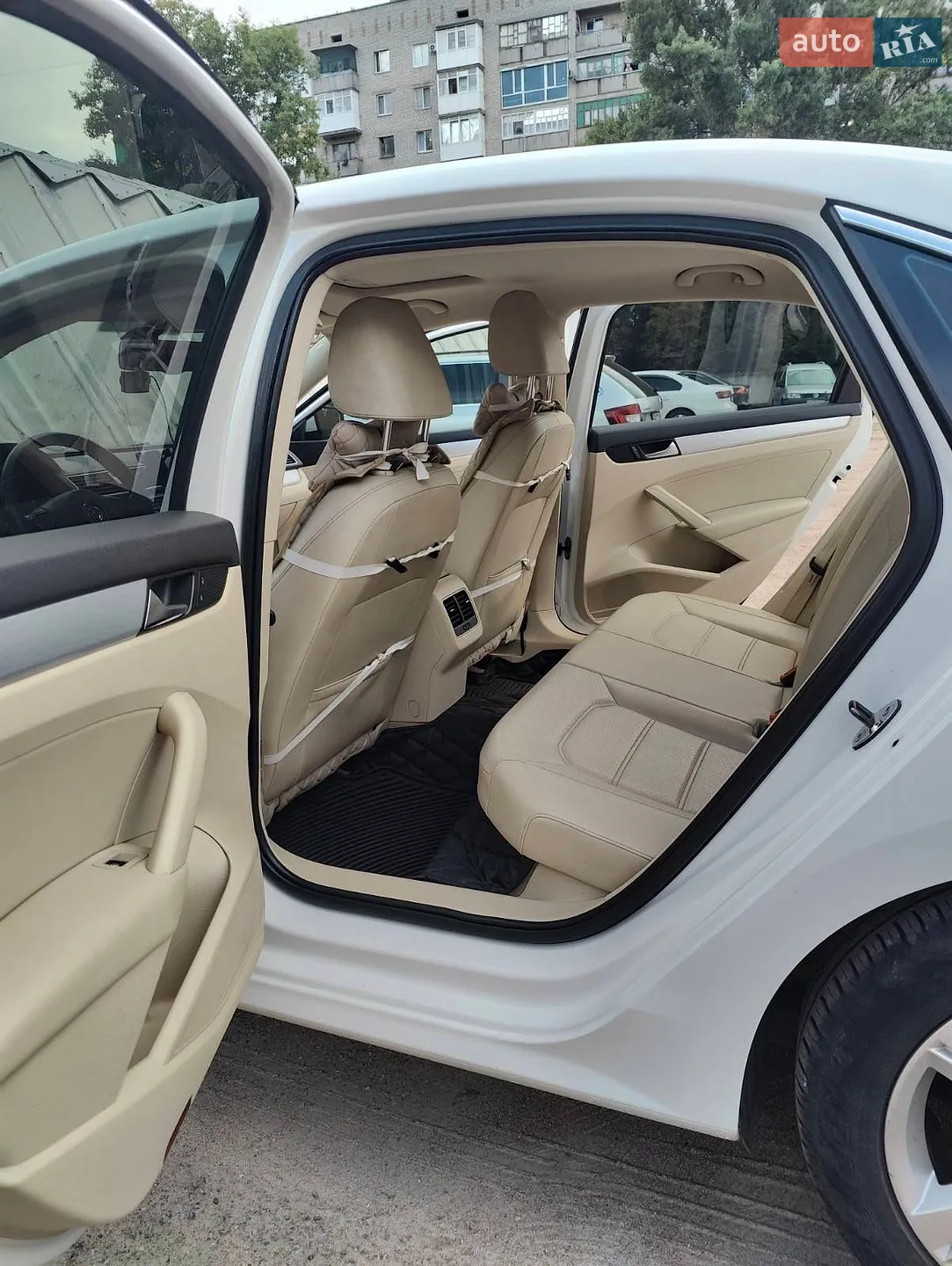 2012 Volkswagen Passat - мініатюра 10