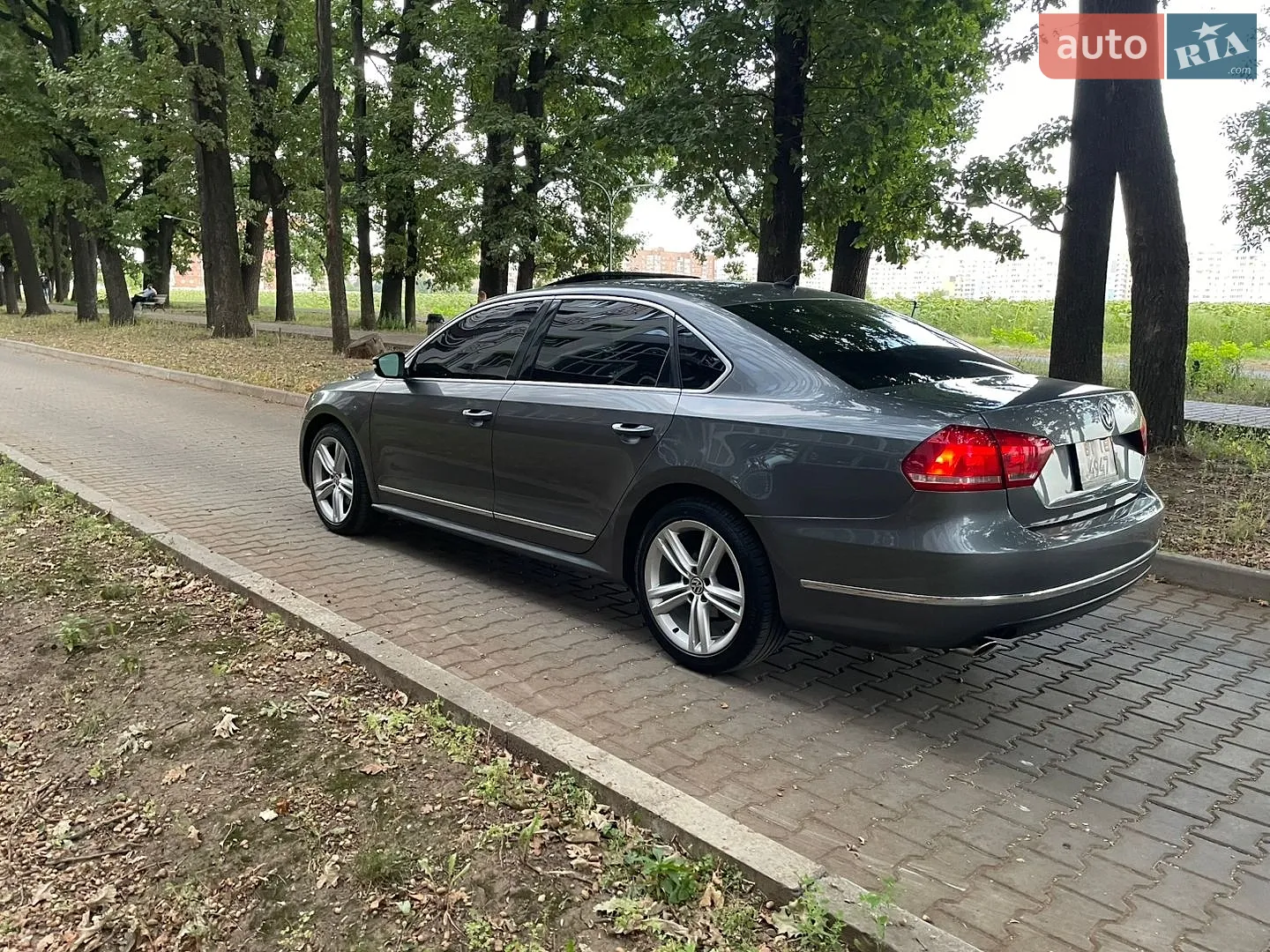 2014 Volkswagen Passat - мініатюра 3