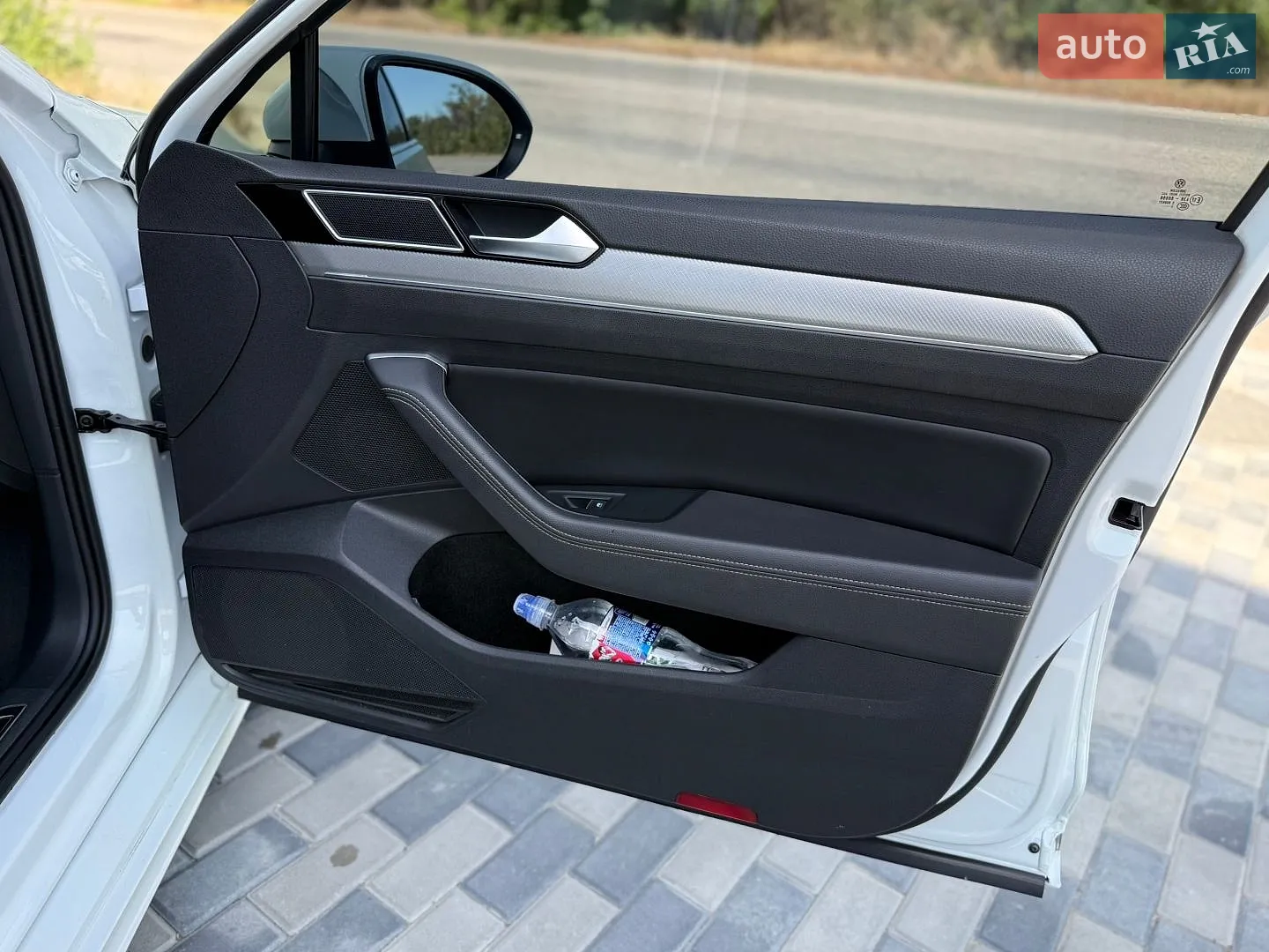 2016 Volkswagen Passat - мініатюра 29