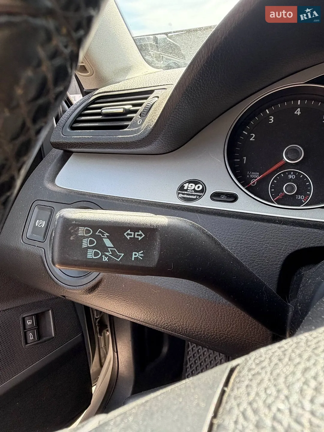 2010 Volkswagen Passat - мініатюра 18