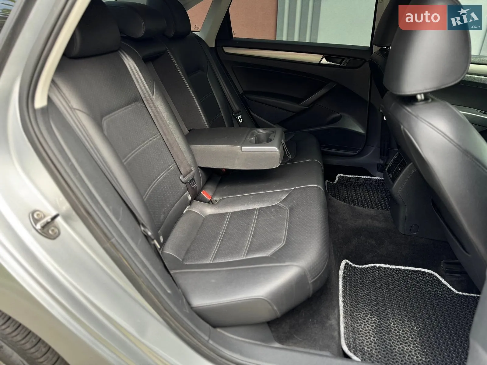 2014 Volkswagen Passat - мініатюра 19