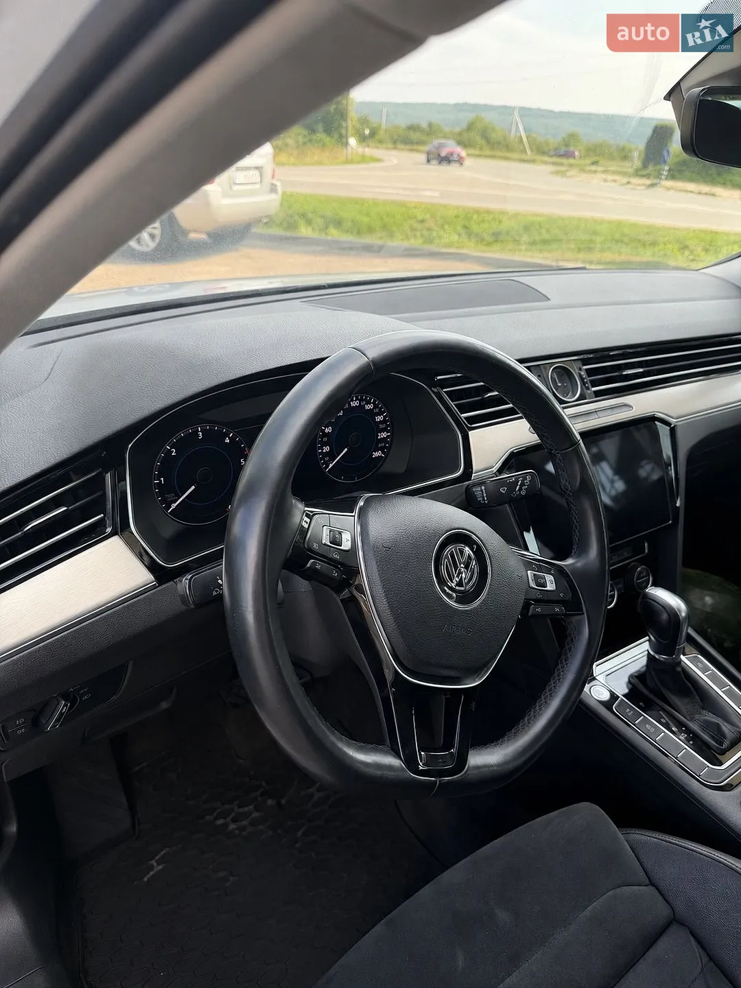 2017 Volkswagen Passat - мініатюра 9