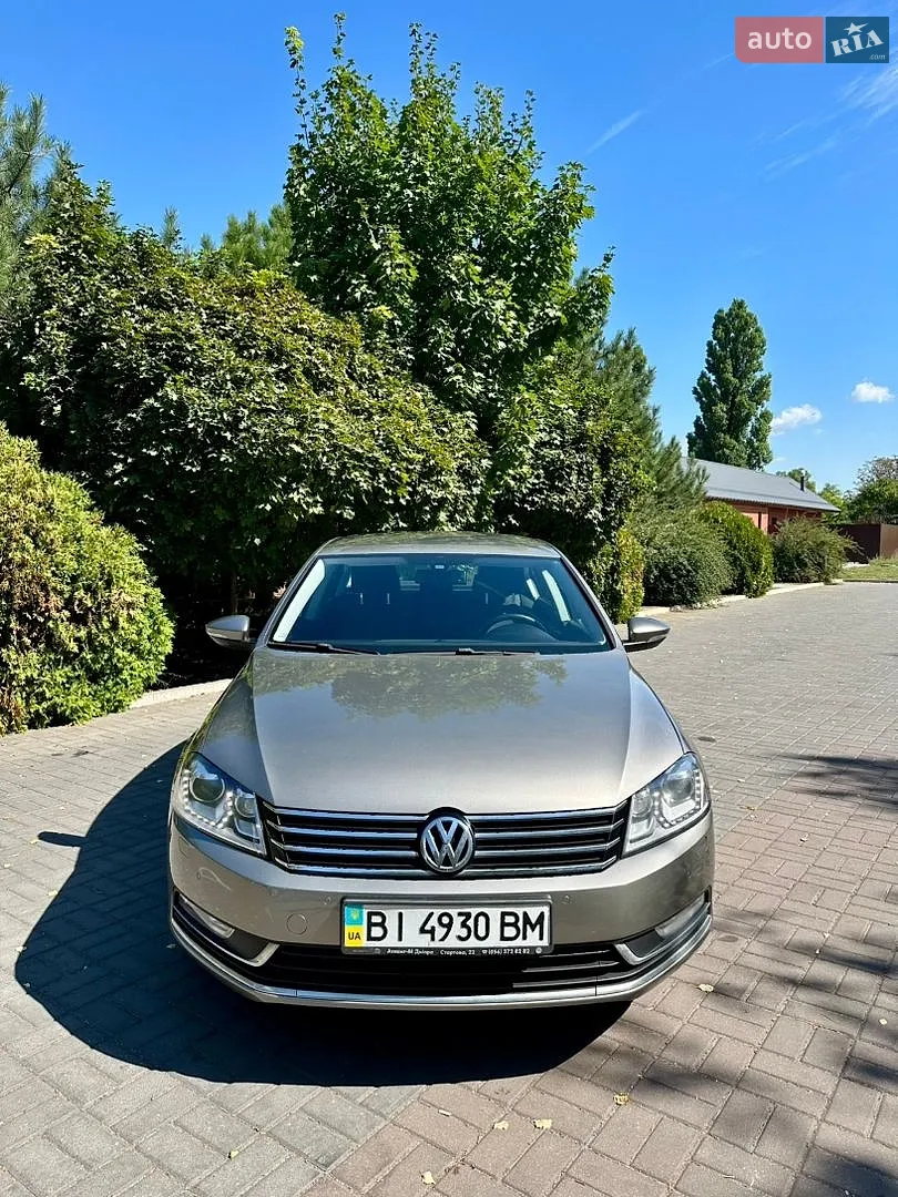 2012 Volkswagen Passat - фото 1