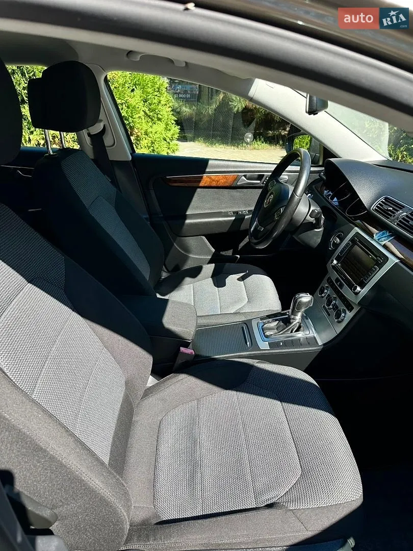 2012 Volkswagen Passat - мініатюра 18