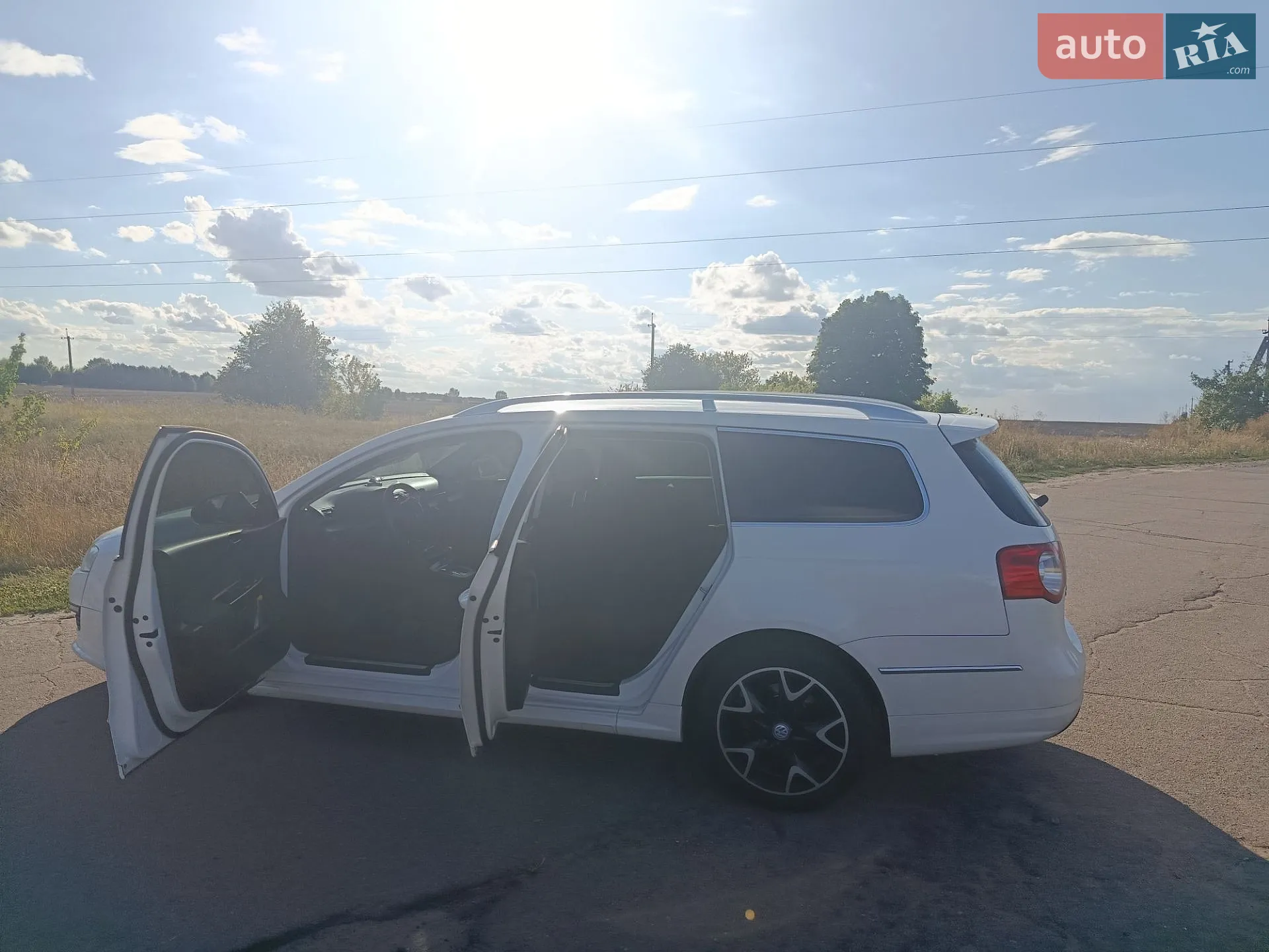 2010 Volkswagen Passat - мініатюра 3