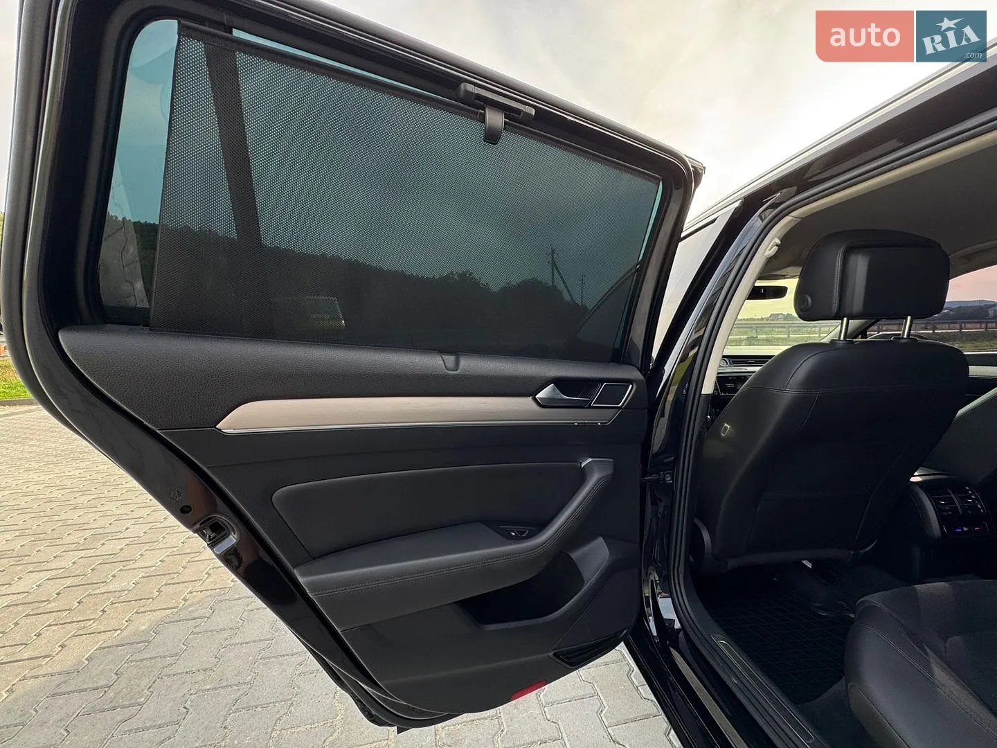2016 Volkswagen Passat - мініатюра 25
