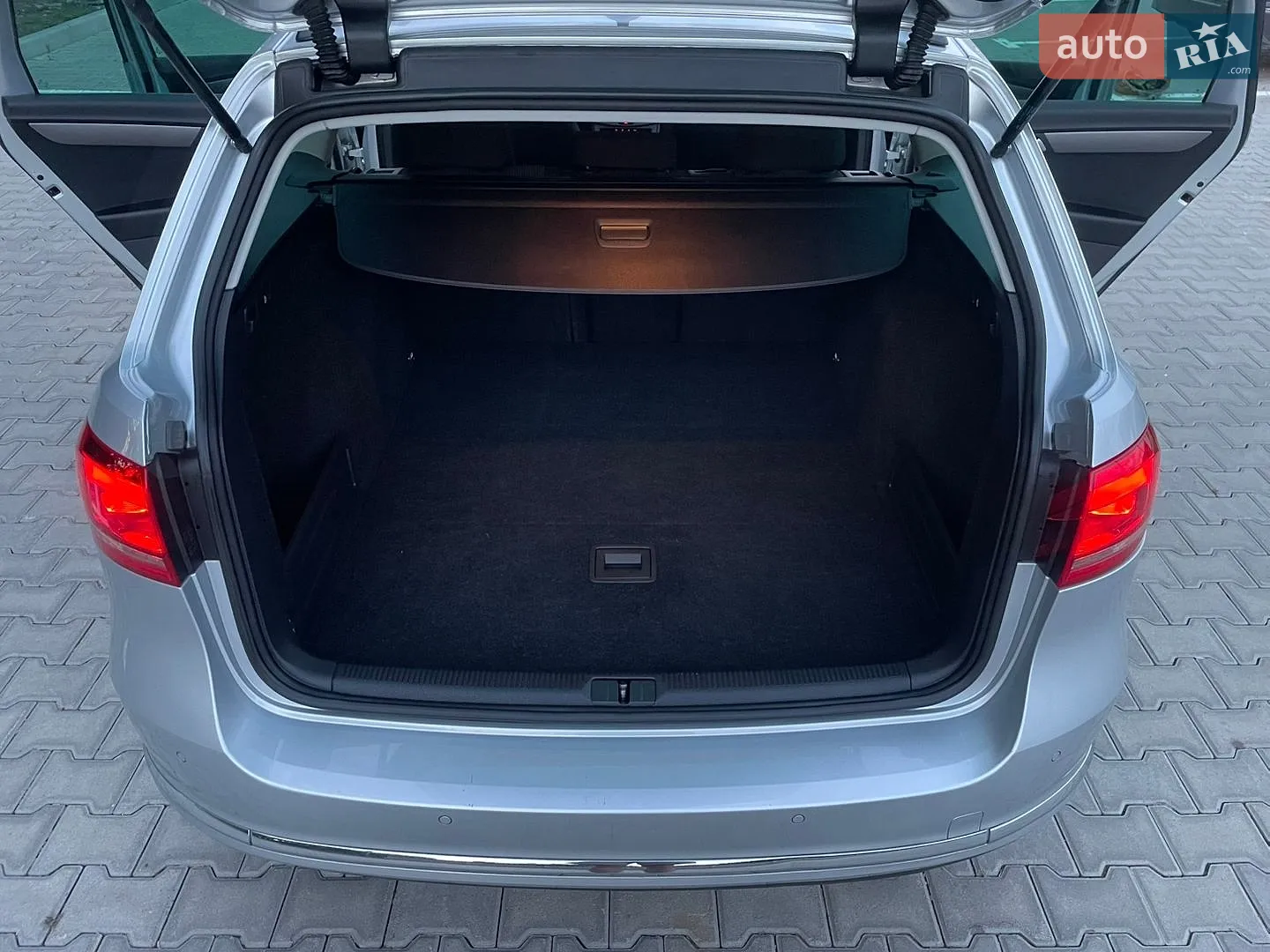 2011 Volkswagen Passat - мініатюра 23