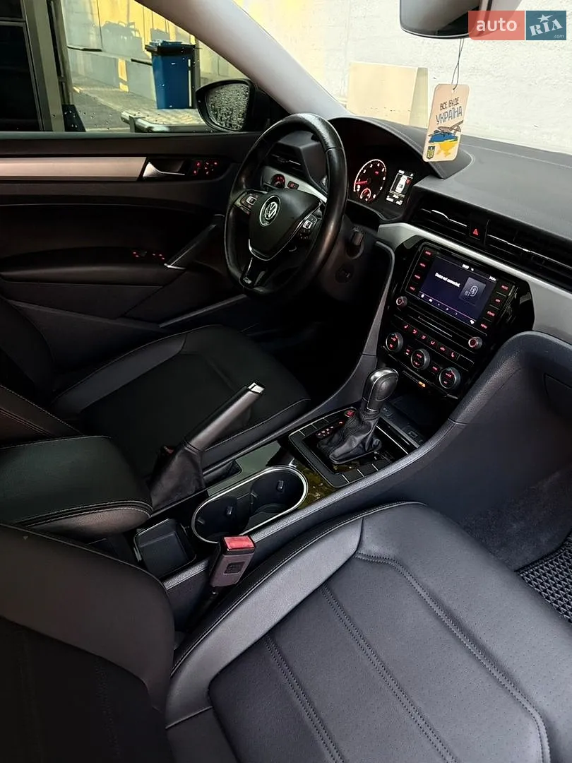 2020 Volkswagen Passat - мініатюра 14