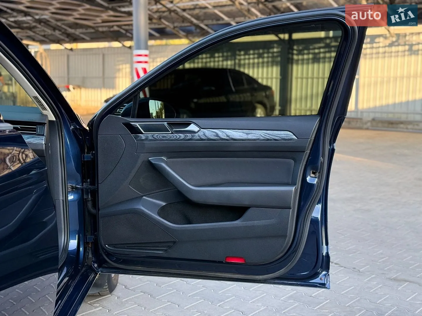 2015 Volkswagen Passat - мініатюра 10