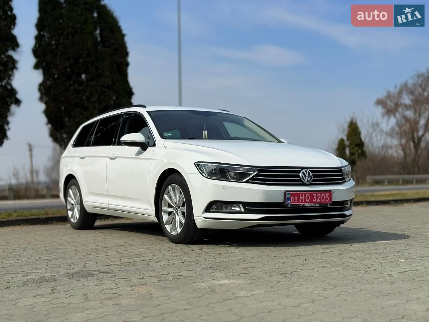 2017 Volkswagen Passat - фото 1